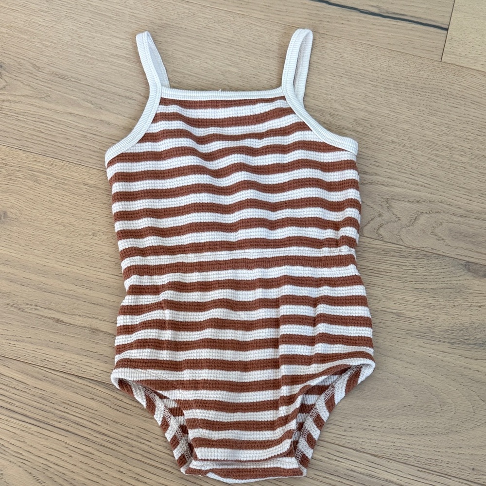 Quincy Mae | Brown and White Striped Waffle Knit Bubble
